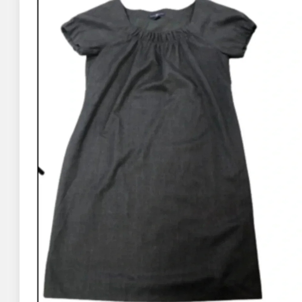 Gap Gray Mid Aline‎ Dress Chic with  Cap Short Sleeves
